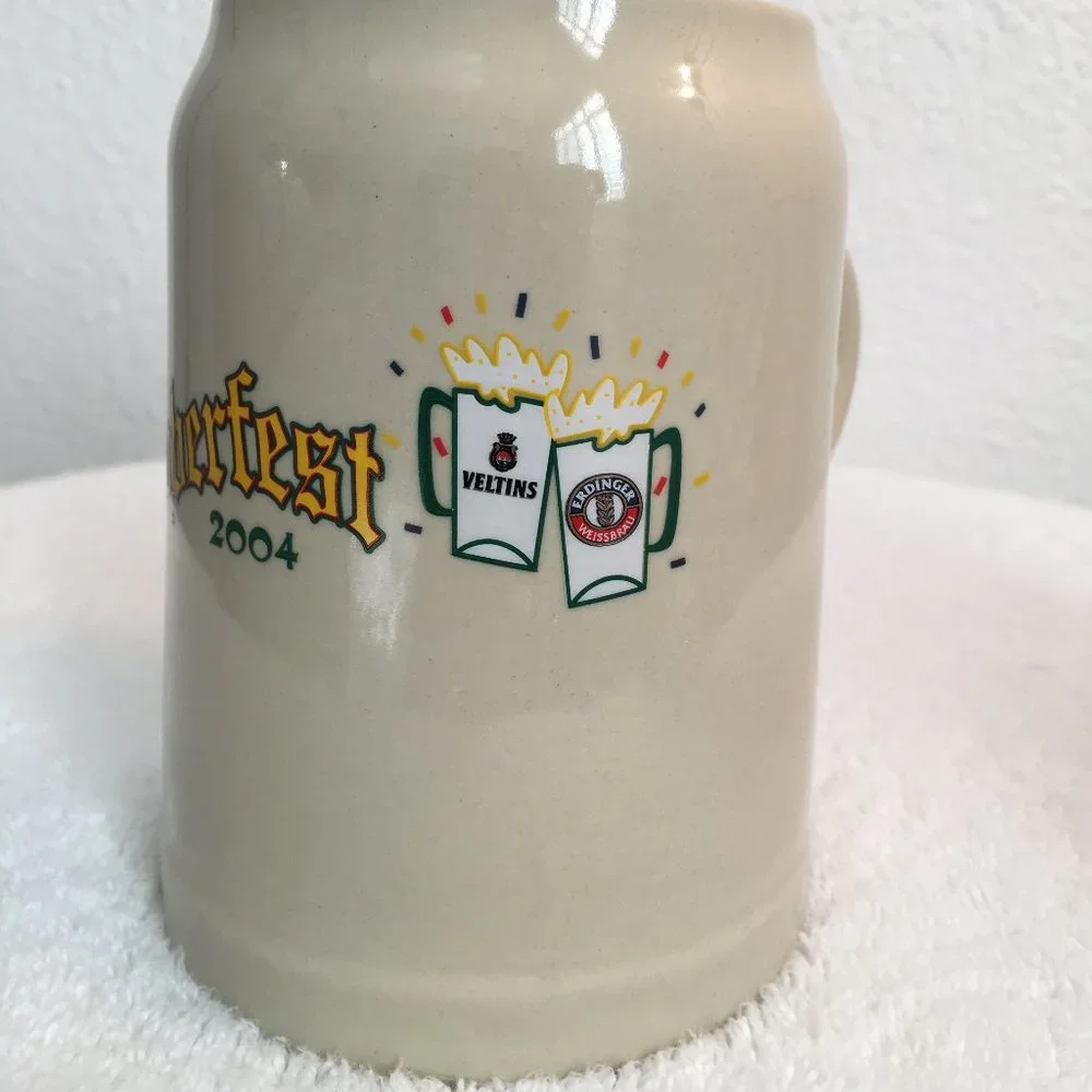 German Vale Octoberfest 2004 0.5L  Beer Mug Stein
